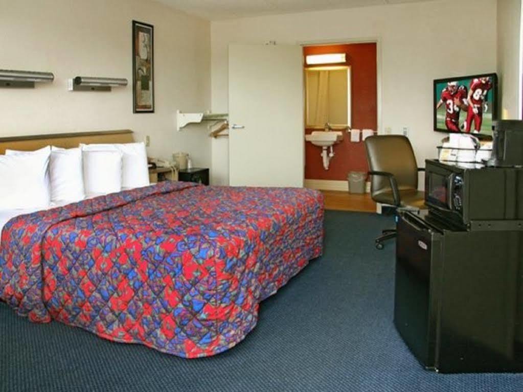Red Roof Inn Mt Laurel Mount Laurel Eksteriør billede